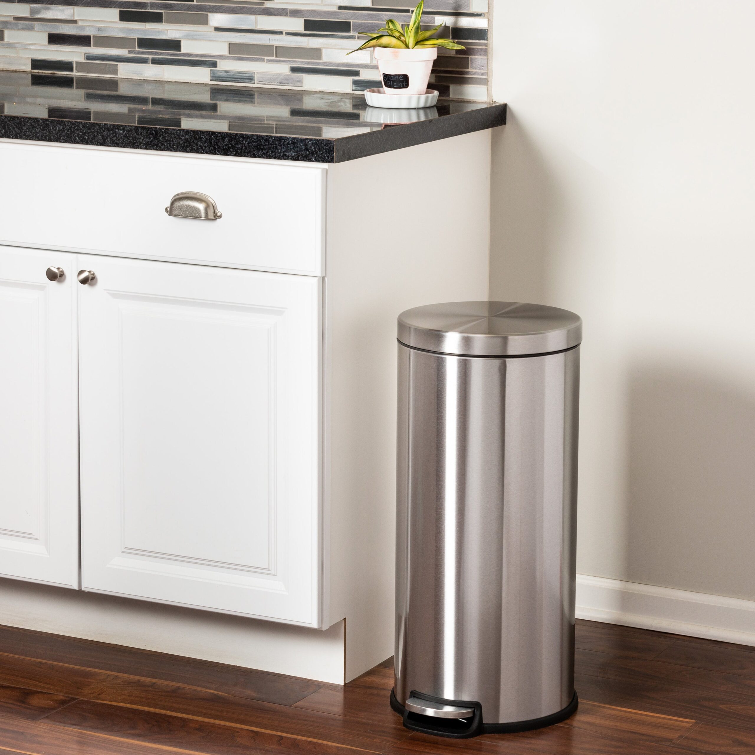 silver 30l round stainless steel step trash can silver 30l round stainless steel step trash can