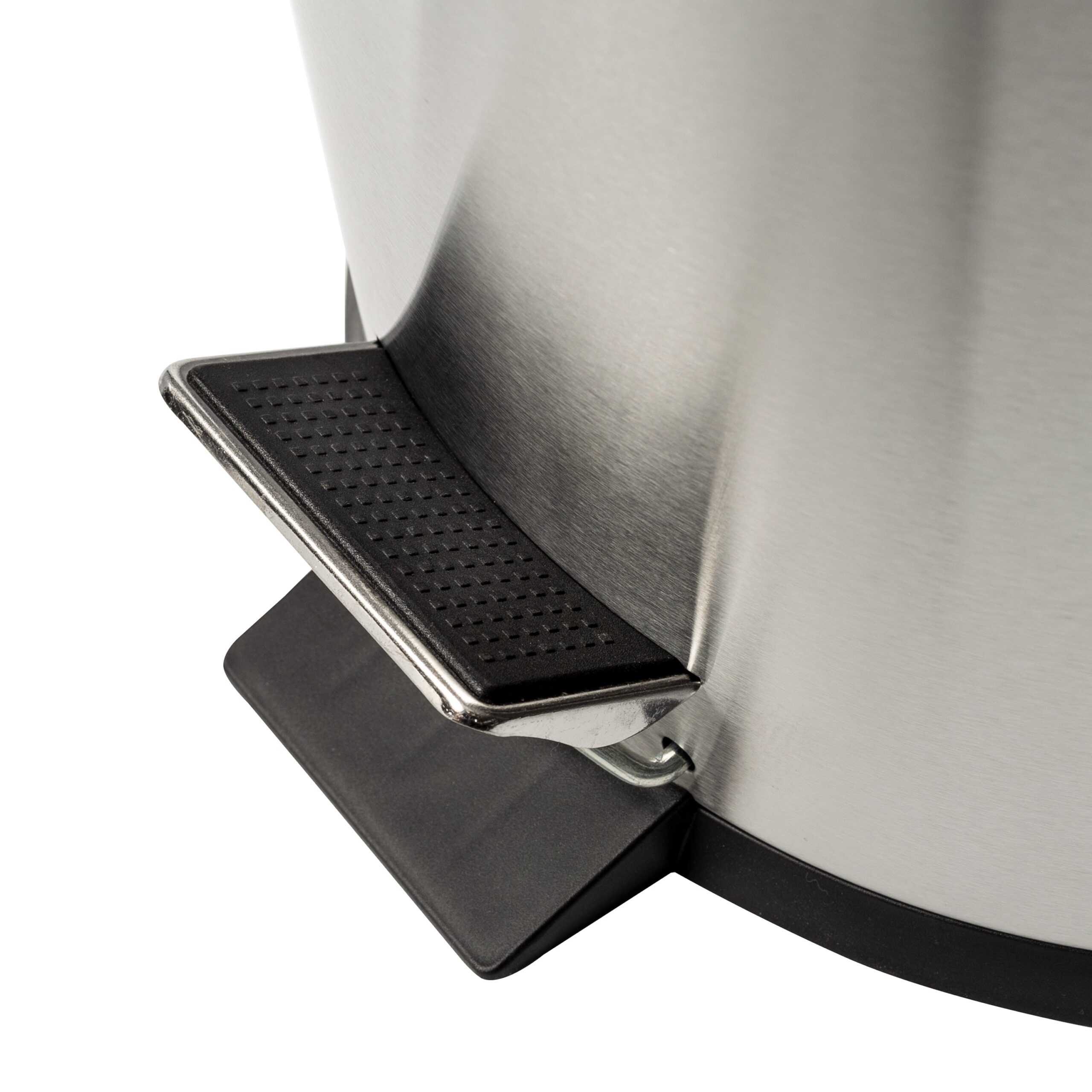 silver 30l stainless steel round step trash can silver 30l stainless steel round step trash can